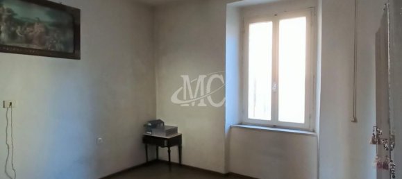 4 Schlafzimmer Wohnung in Mori, Italy, Nr. 363844 2
