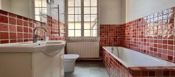 3 bedrooms House in Reims, France No. 239636 5