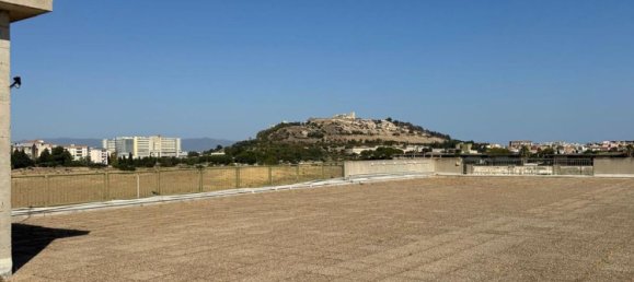 عقار تجاري في Cagliari, Italy 130متر مربع رقم 67796 7