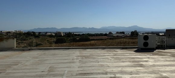 عقار تجاري في Cagliari, Italy 130متر مربع رقم 67796 5