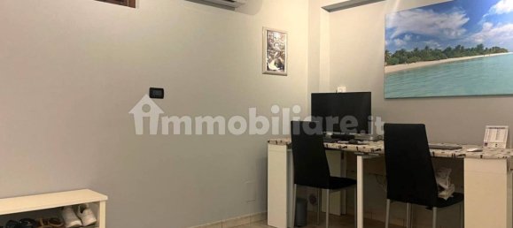 2 Schlafzimmer Haus in Turin, Italy, Nr. 379923 20