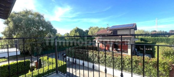 2 Schlafzimmer Haus in Turin, Italy, Nr. 379923 17