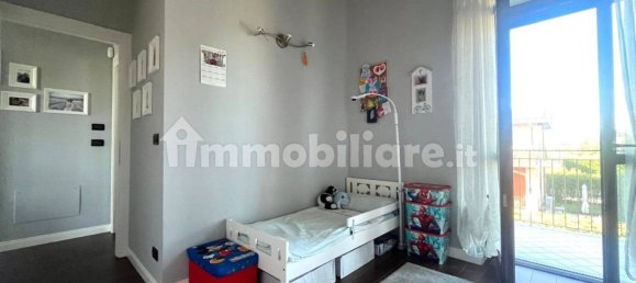 2 Schlafzimmer Haus in Turin, Italy, Nr. 379923 15