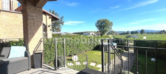 2 Schlafzimmer Haus in Turin, Italy, Nr. 379923 3