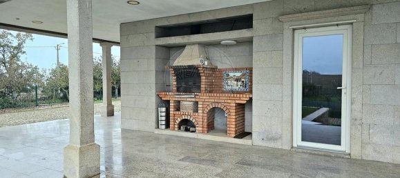 5 bedrooms House in Azinhoso, Portugal No. 39630 7