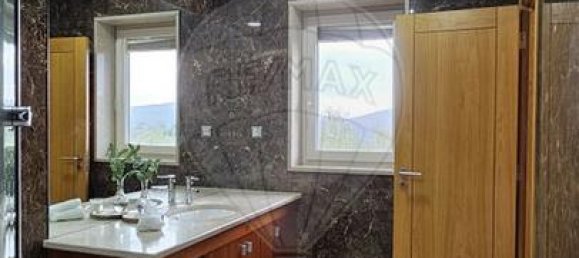 5 bedrooms House in Azinhoso, Portugal No. 39630 19