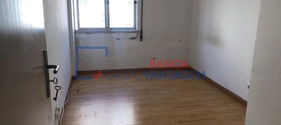 2 Schlafzimmer Wohnung in Rio de Mouro, Portugal, Nr. 196315 11