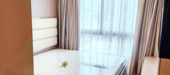 2 bedrooms Condo in Bangkok, Thailand No. 14733 2