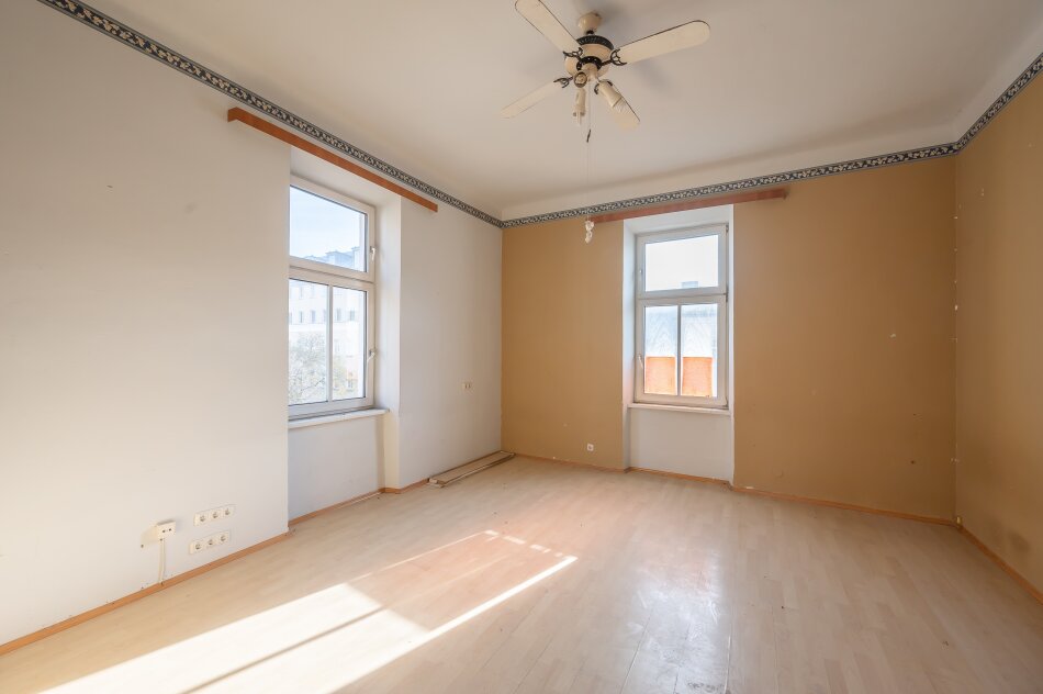 2 rooms Apartment in Favoriten, Austria No. 28545