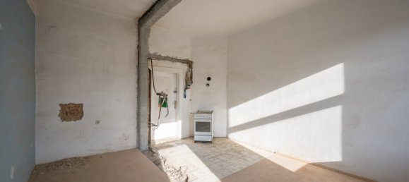 2 rooms Apartment in Favoriten, Austria No. 28545 3