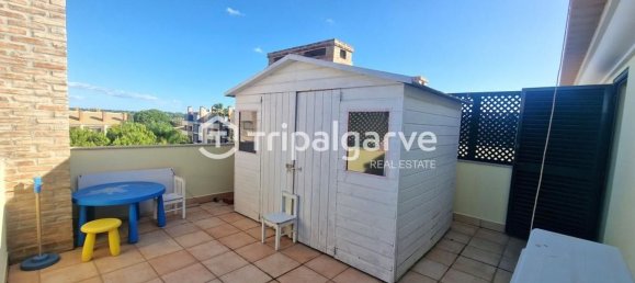 4 bedrooms House in Quarteira, Portugal No. 131451 10