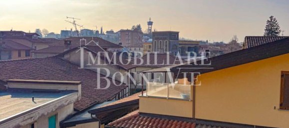 3 rooms Apartment in Luisago, Italy No. 234266 24