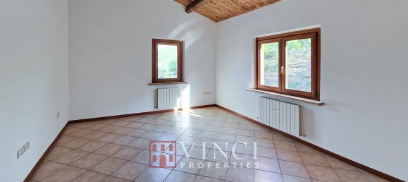 Casa de 9 habitaciónes en Montelupone, Italy No. 123283 21