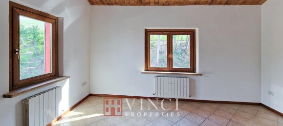 Casa de 9 habitaciónes en Montelupone, Italy No. 123283 24