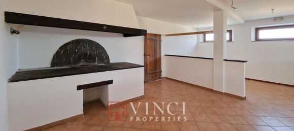 Casa de 9 habitaciónes en Montelupone, Italy No. 123283 12