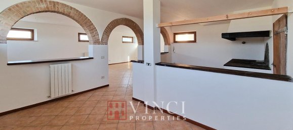 Casa de 9 habitaciónes en Montelupone, Italy No. 123283 10