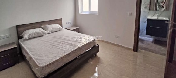 Apartamento de 2 dormitorios en Mellieha, Malta No. 7930 5