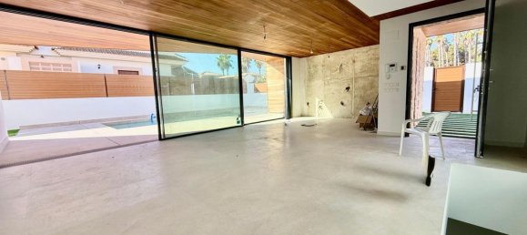 Casa de 4 dormitorios en Torrevieja, Spain No. 154545 8