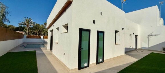 Casa de 4 dormitorios en Torrevieja, Spain No. 154545 20