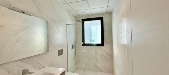 Casa de 4 dormitorios en Torrevieja, Spain No. 154545 27