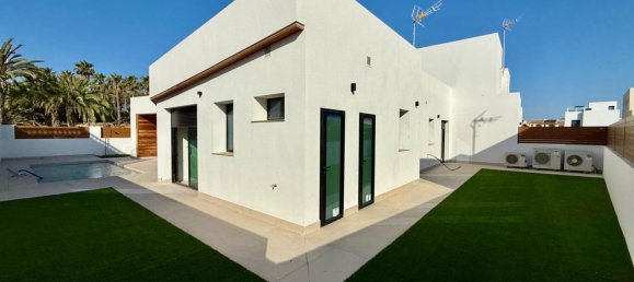 Casa de 4 dormitorios en Torrevieja, Spain No. 154545 6