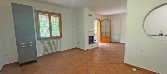 6 bedrooms House in Bibbiano, Italy No. 330643 8