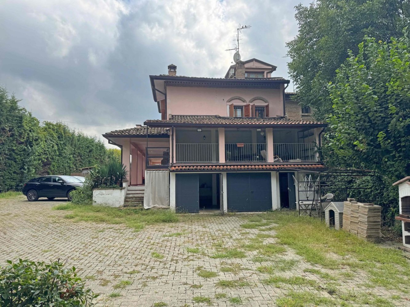 6 bedrooms House in Bibbiano, Italy No. 330643