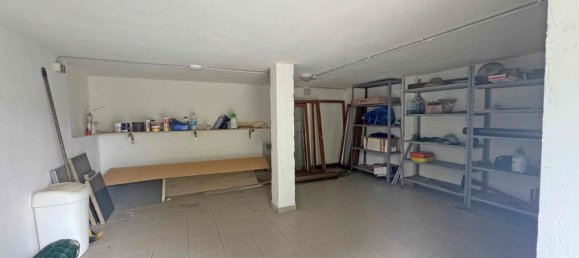 6 bedrooms House in Bibbiano, Italy No. 330643 37