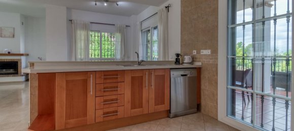 4 Schlafzimmer Haus in Alhaurin de la Torre, Spain, Nr. 191098 13