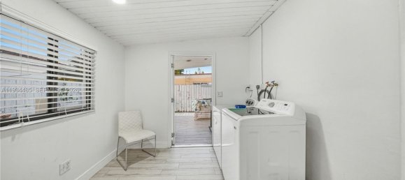 3 chambres villa à vendre à Miami, Miami-Dade, Florida, USA № 615403 12