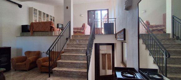 Вилла с 10 спальнями в Пьоццано, Италия № 328179 6