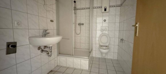 Здание с 1 комнатой в Оберхаузен, Германия № 289717 8