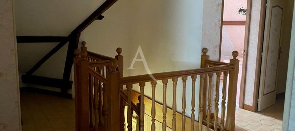 5 bedrooms House in Millancay, France No. 260882 8