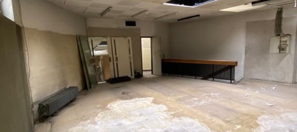 Коммерческая недвижимость с 2 комнатами в Саарбрюккен, Германия № 335800 2