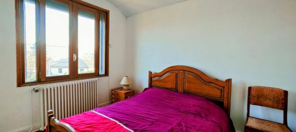 3 bedrooms Villa in Saint-Maurice-l'Exil, France No. 208820 9