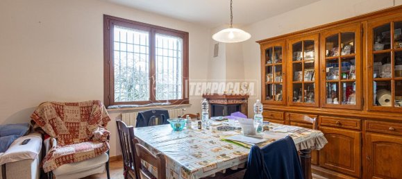 Casa de 6 habitaciónes en Reggio Emilia, Italy No. 232739 2