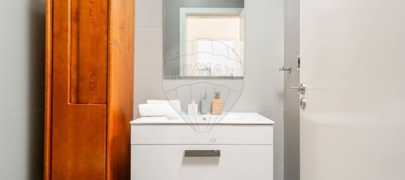 4 bedrooms House in Palmela, Portugal No. 17386 19