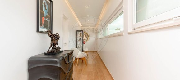 4 bedrooms House in Palmela, Portugal No. 17386 21