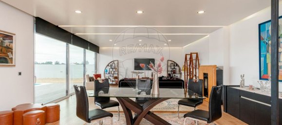 4 bedrooms House in Palmela, Portugal No. 17386 5