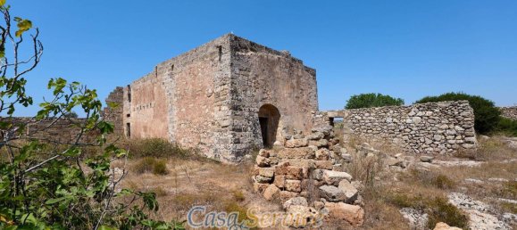 9 bedrooms House in Ugento, Italy No. 86712 11