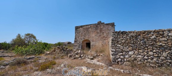 9 bedrooms House in Ugento, Italy No. 86712 42