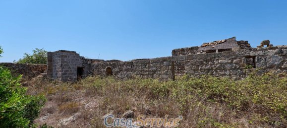 9 bedrooms House in Ugento, Italy No. 86712 44