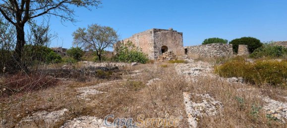 9 bedrooms House in Ugento, Italy No. 86712 10