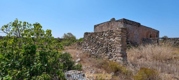 9 bedrooms House in Ugento, Italy No. 86712 28