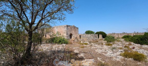 9 bedrooms House in Ugento, Italy No. 86712 9