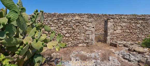 9 bedrooms House in Ugento, Italy No. 86712 32