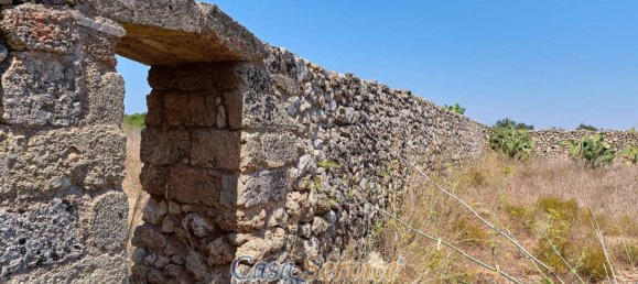 9 bedrooms House in Ugento, Italy No. 86712 19