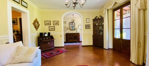 10-salle Villa à Camaiore, Italy No. 93037 48