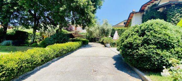 10-salle Villa à Camaiore, Italy No. 93037 14