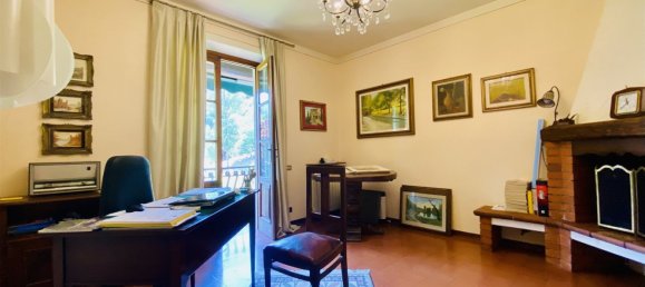 10-salle Villa à Camaiore, Italy No. 93037 23